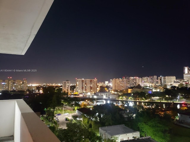 36 NW 6th Ave Unit 906, Miami, FL 33128 - view of city featuring a view of city lights