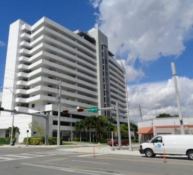 36 NW 6th Ave Unit 906, Miami, FL 33128 - view of building exterior