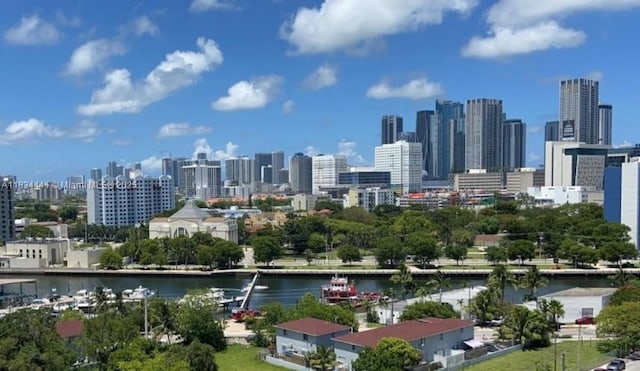 36 NW 6th Ave Unit 906, Miami, FL 33128 - view of city skyline featuring a large body of water