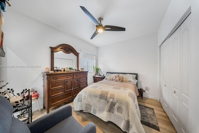 985 SW 147th Ct, Miami, FL 33194 - bedroom with a closet, light wood-type flooring, and a ceiling fan