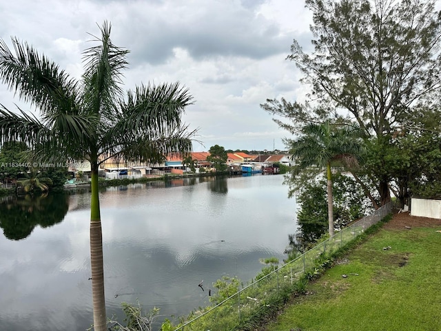 2775 W 52nd St Unit 305, Hialeah, FL 33016 - water view