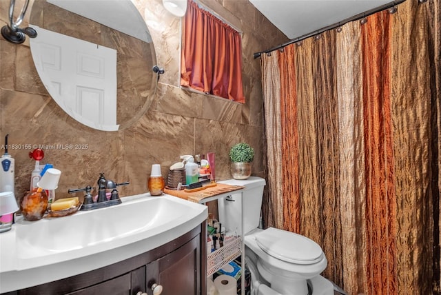 2175 NW 50th St, Miami, FL 33142 - full bath featuring tile walls, vanity, and curtained shower