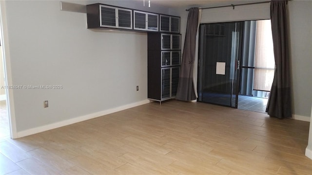 815 NE 199th St Unit 104, Miami, FL 33179 - photo 2