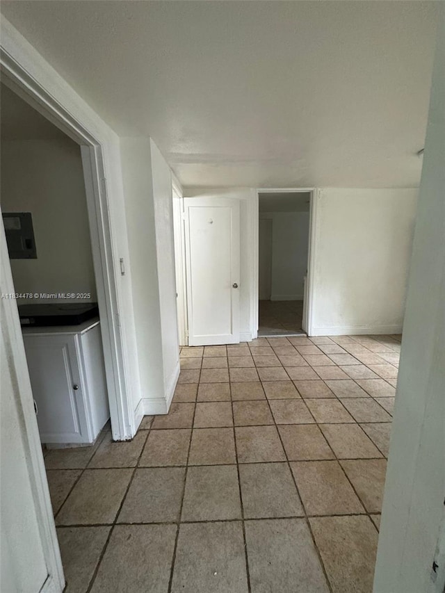 561 NE 159th St, Miami, FL 33162 - photo 8