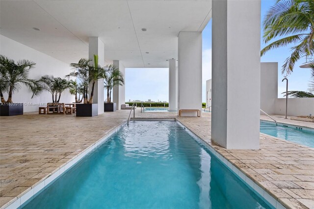 1040 Biscayne Blvd Unit 2108, Miami, FL 33132 - swimming pool with a patio area