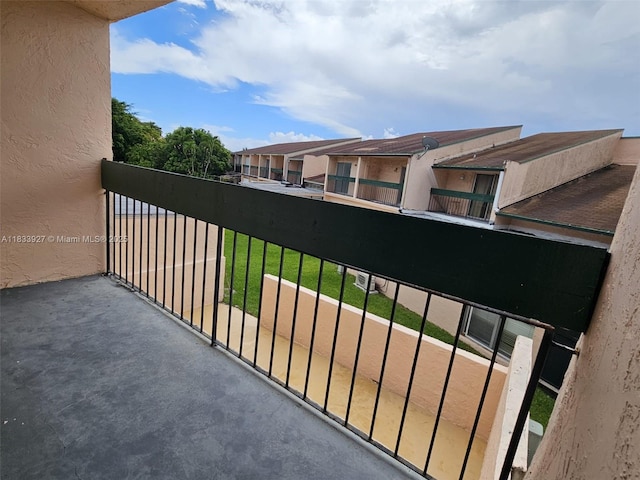 9199 Fontainebleau Blvd Unit 6, Miami, FL 33172 - view of balcony