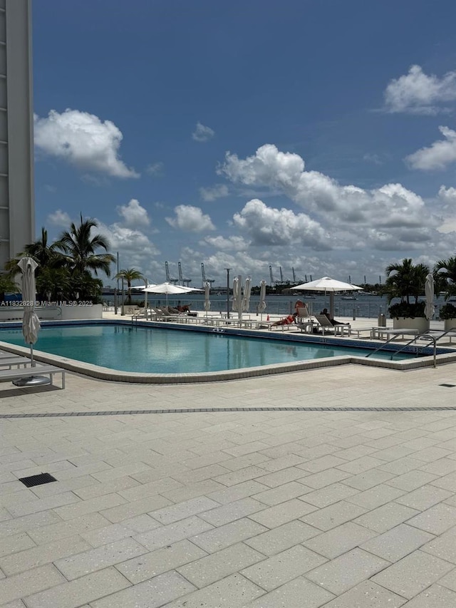 1000 W Ave Unit 306, Miami Beach, FL 33139 - photo 1