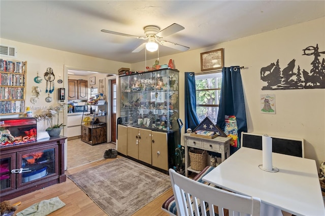 796 29th Ave, Vero Beach, FL 32968 - dining space featuring wood finished floors and a ceiling fan
