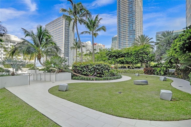 950 Brickell Bay Dr Unit 1103, Miami, FL 33131 - surrounding community with a yard and a city view