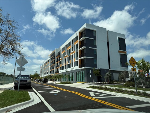 1812 NW 64th St, Miami, FL 33147 - view of property