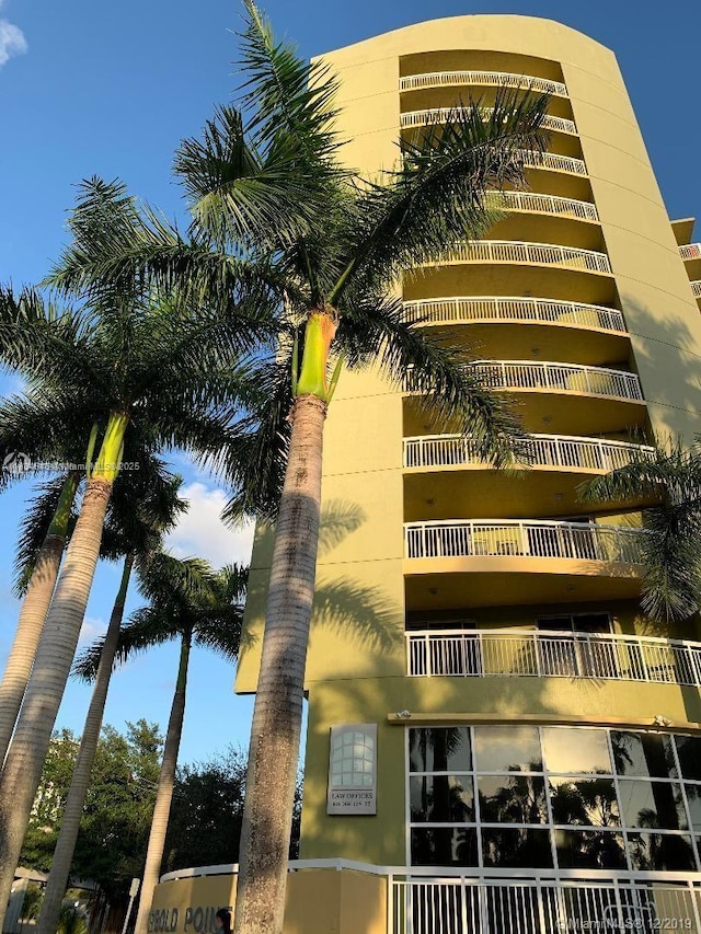 816 NW 11th St Unit 801, Miami, FL 33136 - view of apartment building / complex