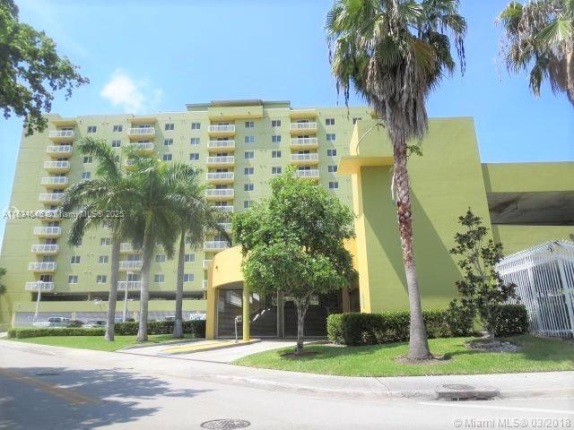 816 NW 11th St Unit 801, Miami, FL 33136 - view of apartment building / complex