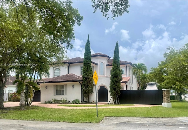 7202 SW 123rd Pl, Miami, FL 33183 - mediterranean / spanish-style home with stucco siding and a tiled roof
