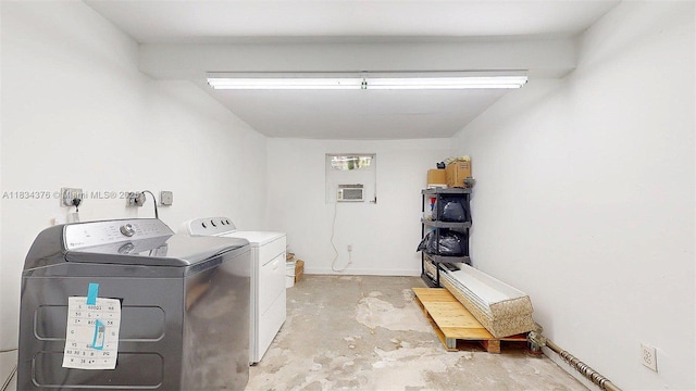 1111 Columbus Blvd, Coral Gables, FL 33134 - laundry room featuring independent washer and dryer