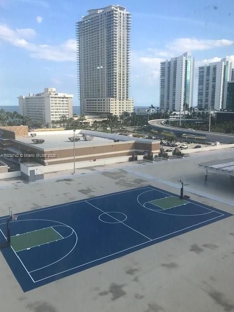16909 N Bay Rd Unit 319, Sunny Isles Beach, FL 33160 - view of basketball court with community basketball court and a view of city