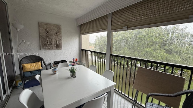 3910 Inverrary Blvd Unit 503-B, Lauderhill, FL 33319 - balcony featuring outdoor dining area