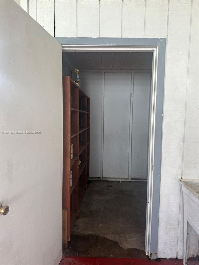 532 Bond, Clewiston, FL 33440 - view of garage