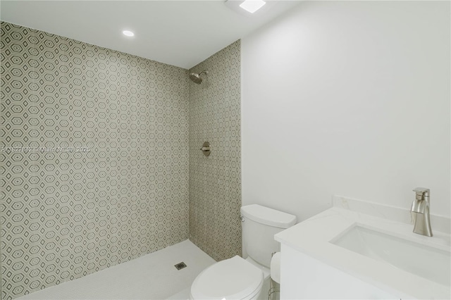 9471 SW 10th St, Miami, FL 33174 - bathroom featuring tiled shower, vanity, and recessed lighting