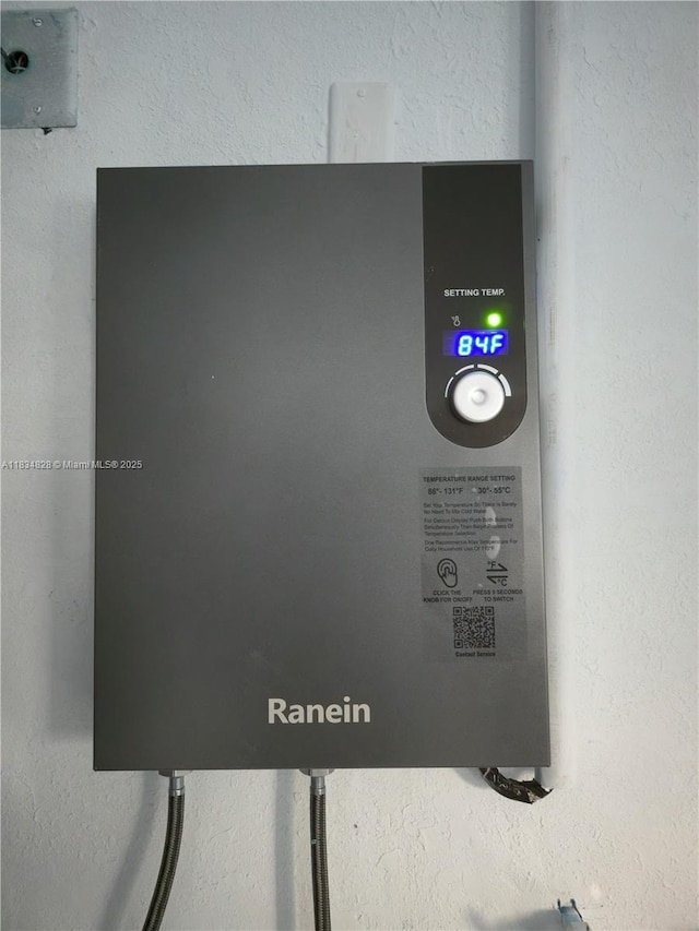 7771 NW 46th St, Lauderhill, FL 33351 - detailed view of water heater