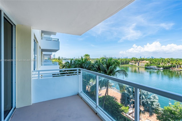 5600 Collins Ave Unit 6P, Miami Beach, FL 33140 - photo 3
