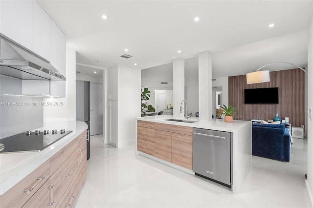 848 Brickell Key Dr Unit 2705, Miami, FL 33131 - kitchen with appliances with stainless steel finishes, open floor plan, modern cabinets, light countertops, and recessed lighting