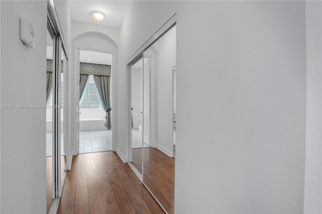 18633 SW 24th St, Miramar, FL 33029 - hall featuring hardwood / wood-style flooring and baseboards