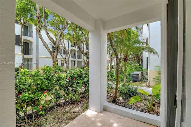 3205 NE 184th St Unit 9106, Aventura, FL 33160 - exterior space