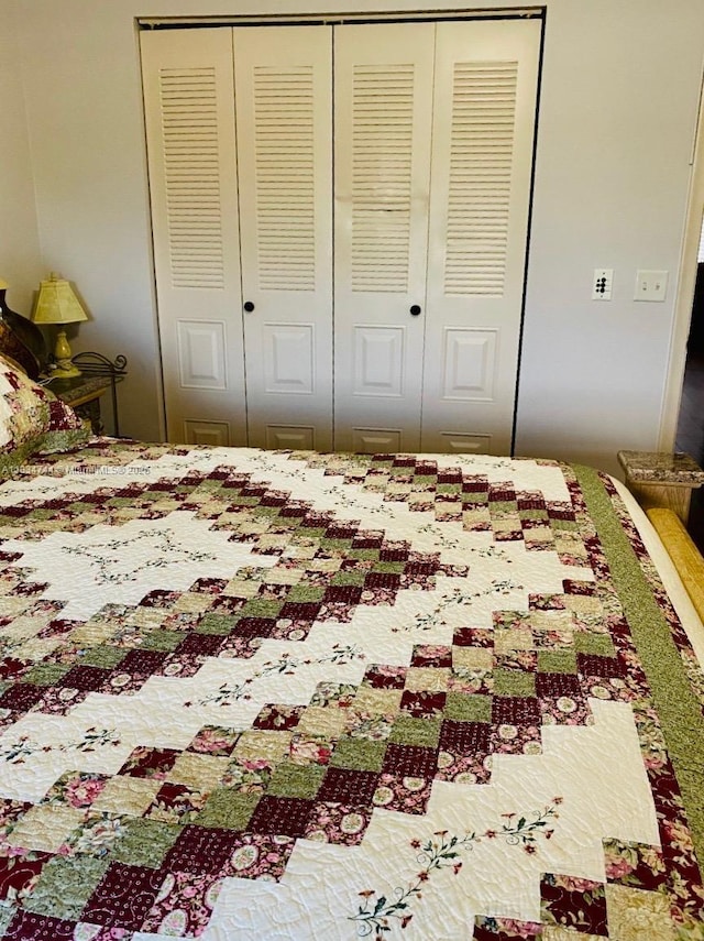 13255 SW 7th Ct Unit 213D, Pembroke Pines, FL 33027 - bedroom with a closet