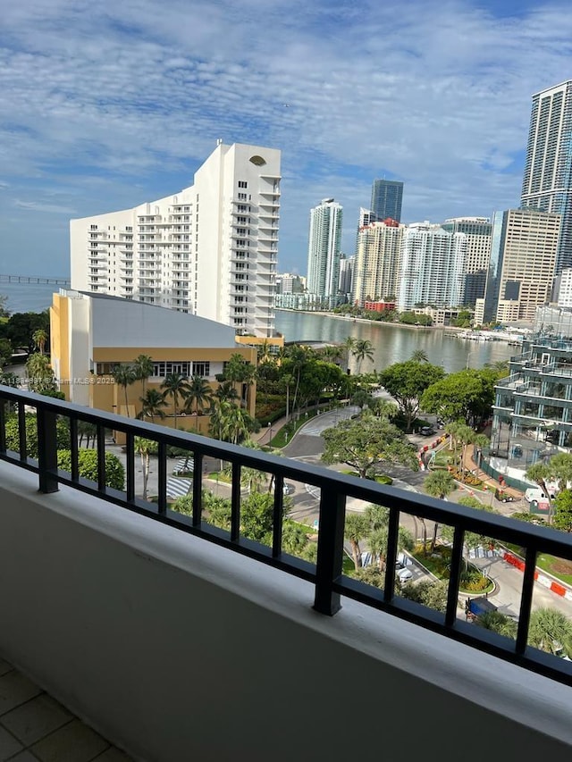520 Brickell Key Dr Unit A1115, Miami, FL 33131 - balcony with a water view and a view of skyline