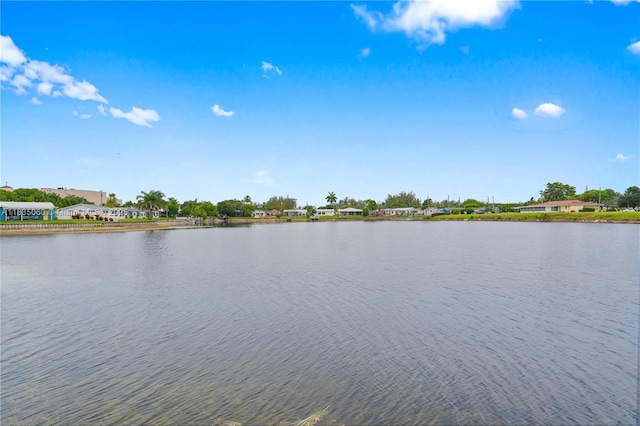 2418 NW 52nd St, Tamarac, FL 33309 - water view