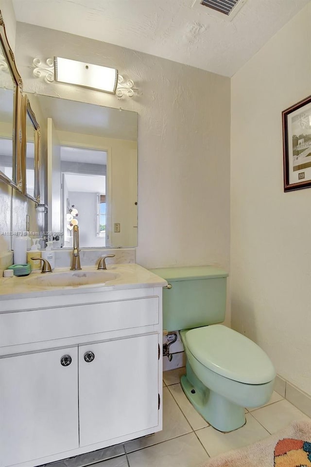 4350 Hillcrest Dr Unit 306, Hollywood, FL 33021 - half bath with tile patterned flooring and vanity