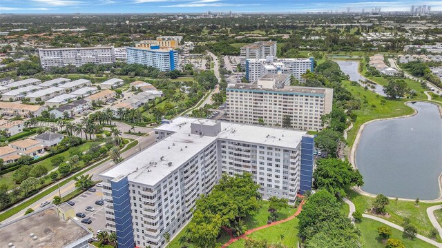 4350 Hillcrest Dr Unit 306, Hollywood, FL 33021 - view of urban area with a large body of water