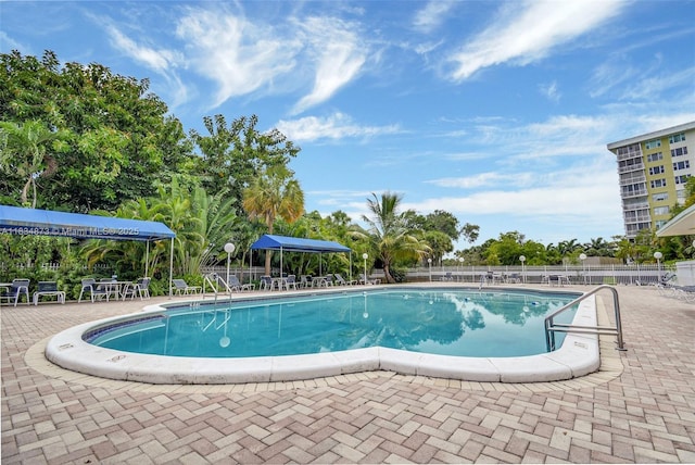4350 Hillcrest Dr Unit 306, Hollywood, FL 33021 - view of community pool