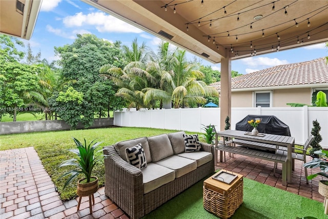 8346 SW 51st St, Davie, FL 33328 - fenced backyard featuring an outdoor living space and a patio area