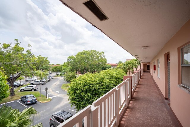 9601 Sunrise Lakes Blvd Unit 311, Sunrise, FL 33322 - view of balcony