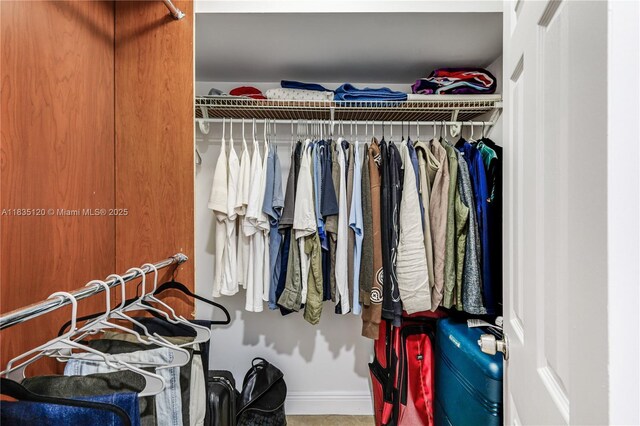 401 Ocean Dr Unit 1024, Miami Beach, FL 33139 - view of walk in closet