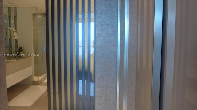 17121 Collins Ave Unit 2803, Sunny Isles Beach, FL 33160 - bathroom view