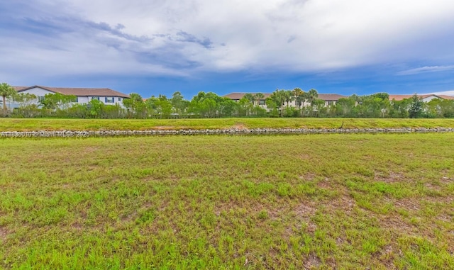 5570 Royal Lake Cir, Boynton Beach, FL 33437 - view of green lawn