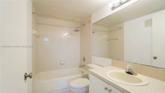 8100 Geneva Ct Unit 343, Doral, FL 33166 - full bath with vanity and bathing tub / shower combination