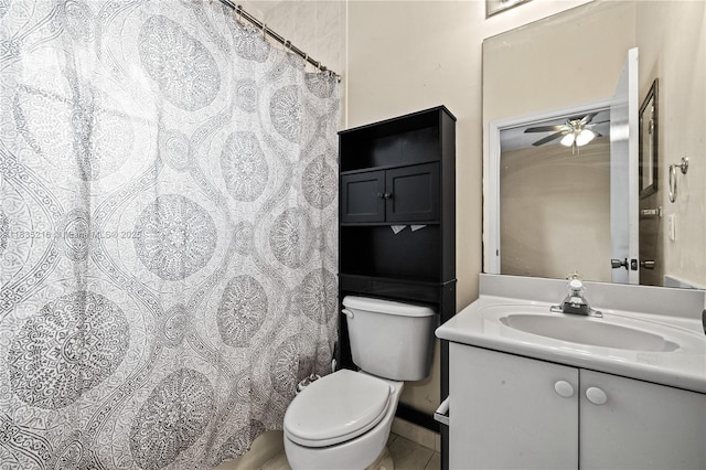604 SW 107th Ave Unit 706, Pembroke Pines, FL 33025 - full bathroom featuring vanity, ceiling fan, and a shower with curtain