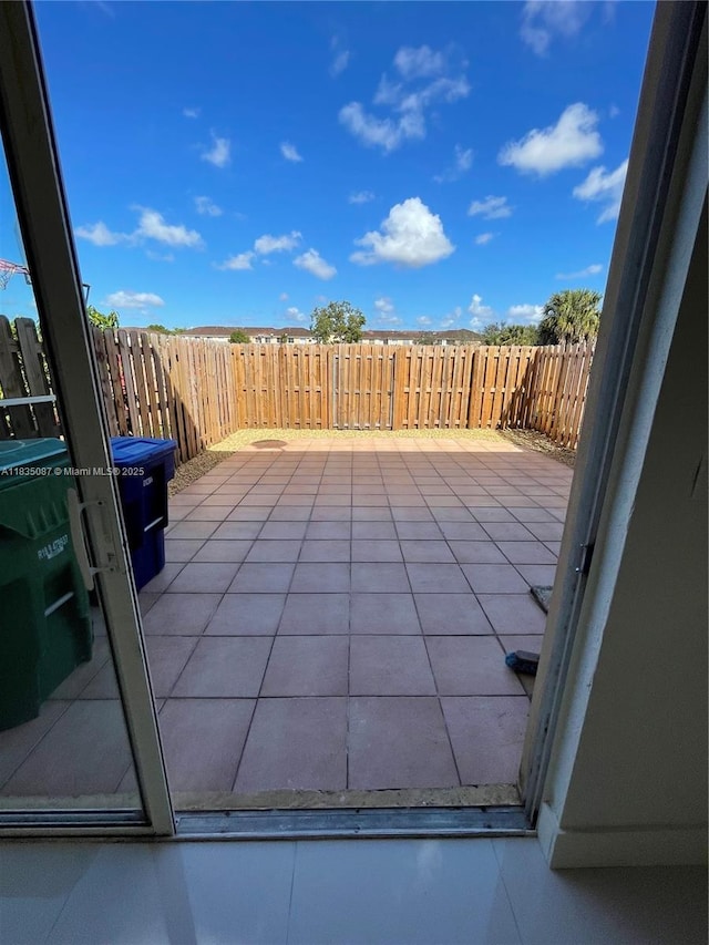 7317 NW 174th Ter Unit 102, Hialeah, FL 33015 - view of patio