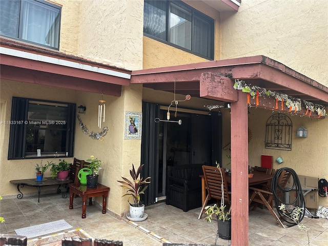 311 W Park Dr Unit 101-13, Miami, FL 33172 - view of patio / terrace