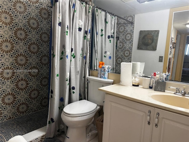 311 W Park Dr Unit 101-13, Miami, FL 33172 - bathroom with vanity and a tile shower