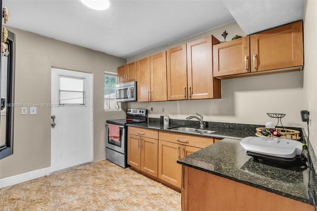 2225 NW 122nd St, Miami, FL 33167 - photo 7