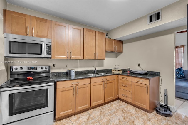 2225 NW 122nd St, Miami, FL 33167 - photo 8