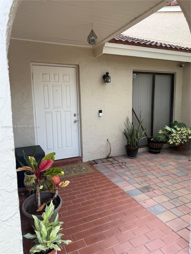 17048 NW 66th Ct, Miami Lakes, FL 33015 - entrance to property with stucco siding