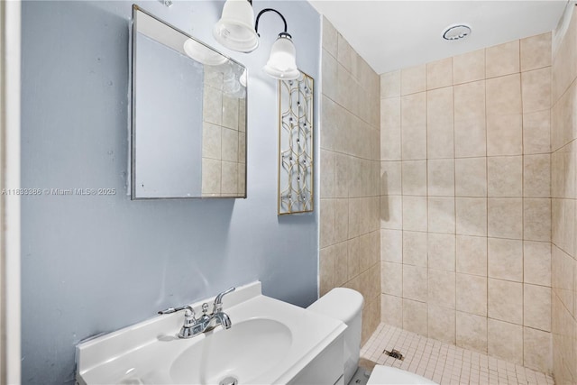1200 NW 11th Ct, Fort Lauderdale, FL 33311 - full bath featuring tiled shower and vanity