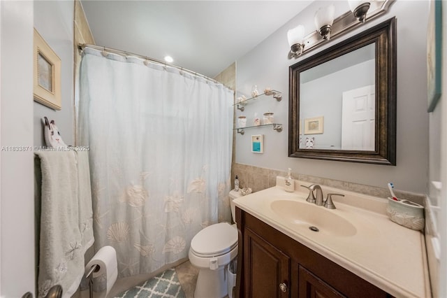 11193 SW 113th Ter, Miami, FL 33176 - full bath featuring vanity and a shower with curtain