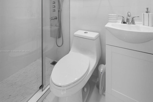 1158 W 41st St Unit 87, Hialeah, FL 33012 - bathroom featuring a stall shower and vanity