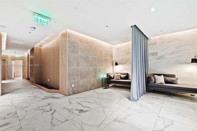 90 SW 3rd St Unit 3810, Miami, FL 33130 - community lobby featuring tile walls